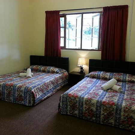 Dew Drop Inn Tanah Rata Esterno foto