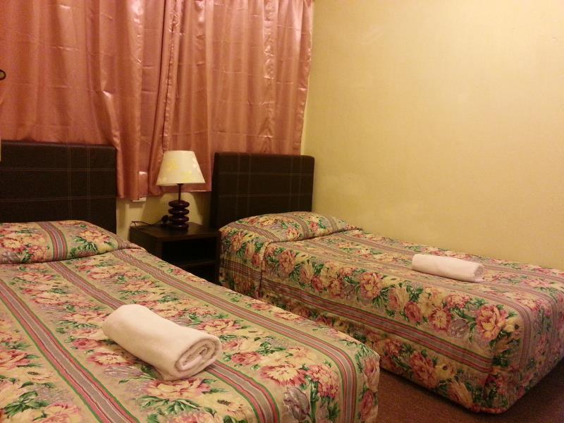 Dew Drop Inn Tanah Rata Esterno foto