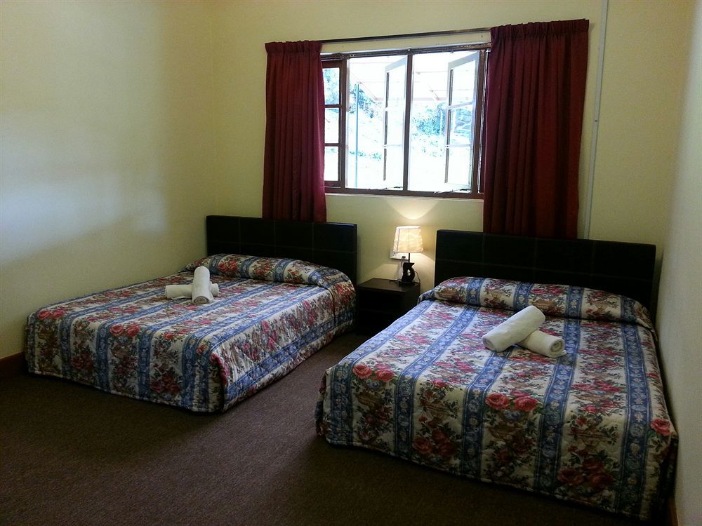 Dew Drop Inn Tanah Rata Esterno foto