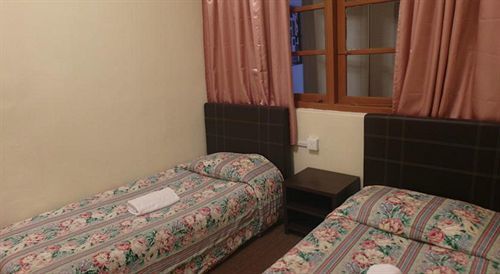 Dew Drop Inn Tanah Rata Esterno foto