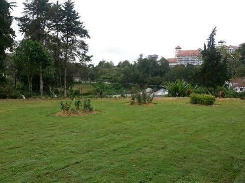 Dew Drop Inn Tanah Rata Esterno foto