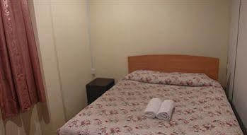 Dew Drop Inn Tanah Rata Esterno foto